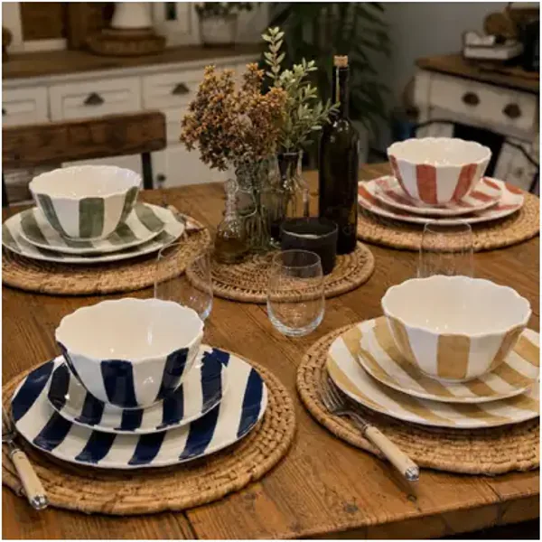 Set x12 de platos y bowls rayados de colores Big Buda Home