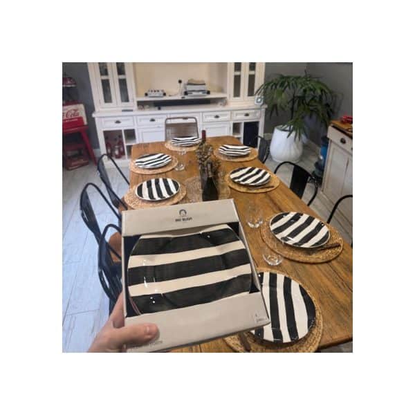 Set X4 Plato Postre 22 Cm Rayas Negras Big Buda Home Negro Rayas
