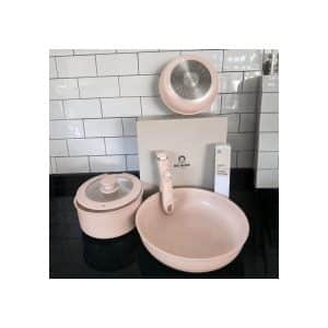 woocommerce-138.jpg Batería Ollas Y Sartén Set 5 Antiadherente Mango Desmontable Rosa Pastel